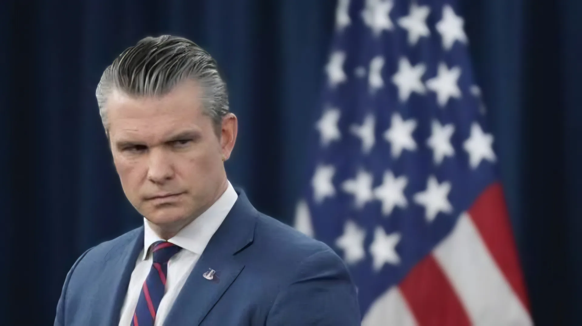 ABD Savunma Bakanı Hegseth’ten İran’a Sert Uyarı: "Bombalarla Müzakere Etmeye Hazırız"