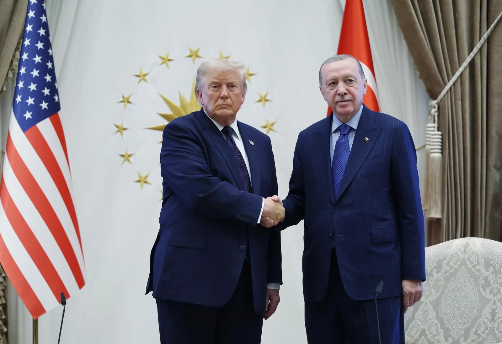 Danimarka Başbakanı Frederiksen’den Trump’ın Grönland sözlerine jet hızıyla cevap:   ‘Grönland satılık değil’