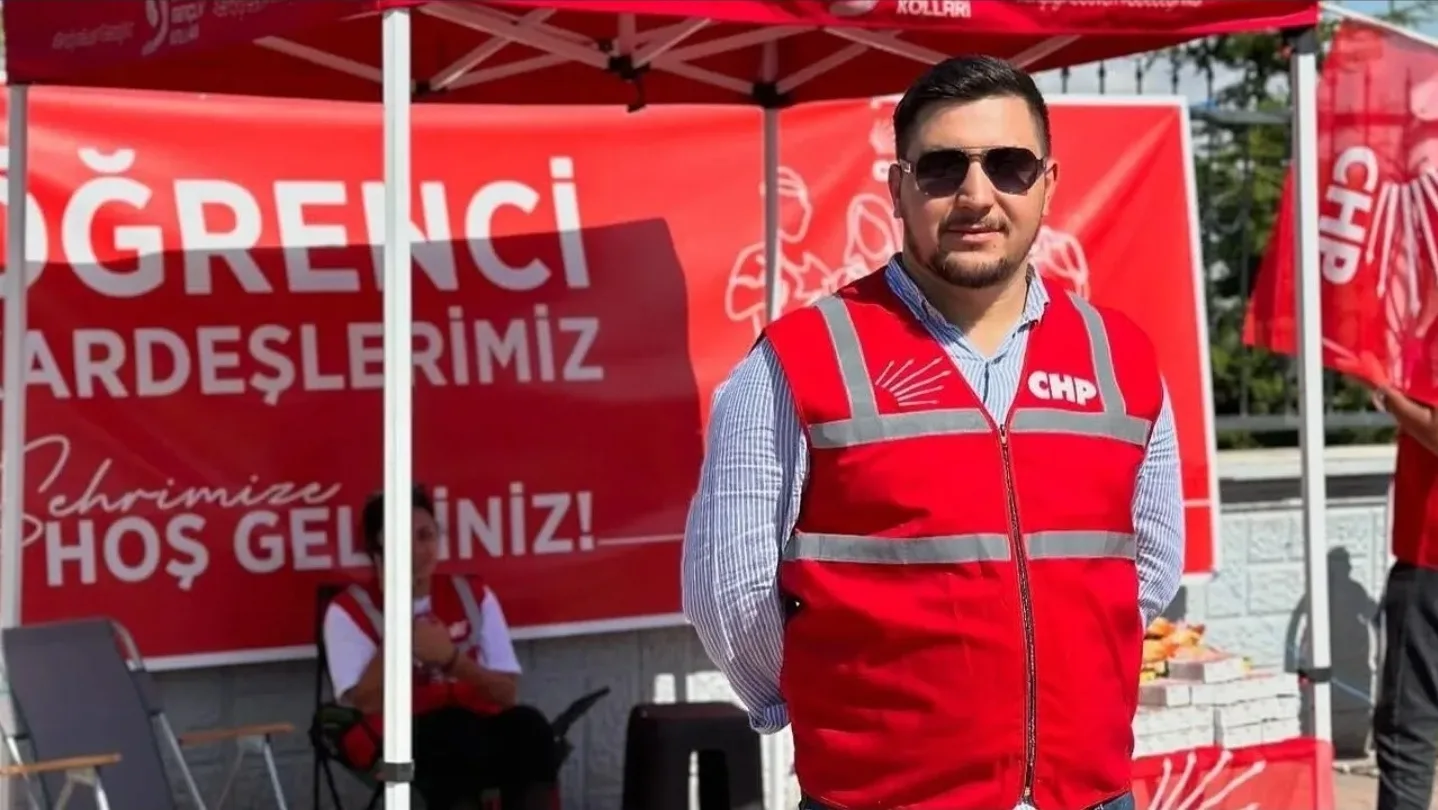 CHP Nevşehir İl Gençlik Kolları Başkanı Ömer Seviç Partisinden İstifa Etti