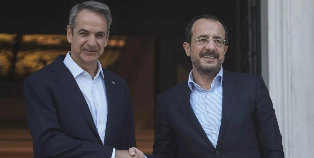 Nikos Hristodulidis “Kritik Konjonktürde” Atina’da… Miçotakis ile Görüştü