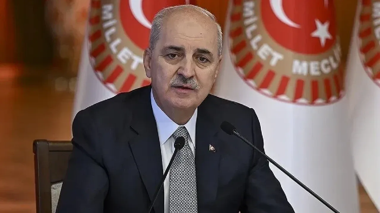 Numan Kurtulmuş: "Terörsüz Türkiye" Sürecinde Çerçeve Yasa İçin İmzayı Attı