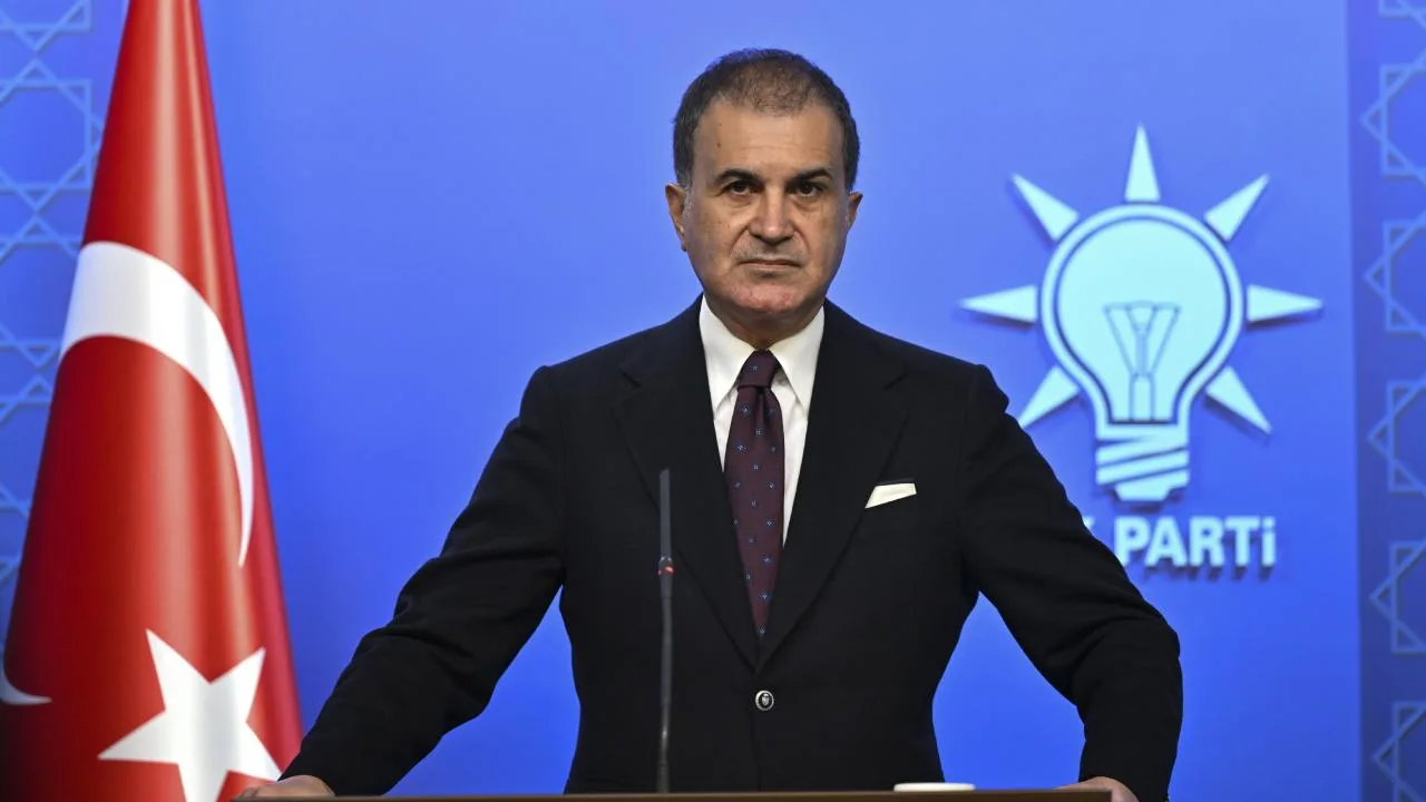 Ömer Çelik'ten Franco Benzetmesine Sert Tepki: "Akıl ve İzan Yoksunluğudur"